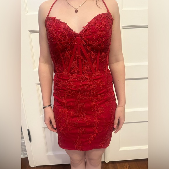 Kiss Prom dress in red! A must for HOCO! - Picture 2 of 3